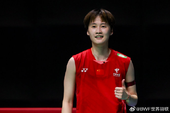 地区在游泳 地区在游泳