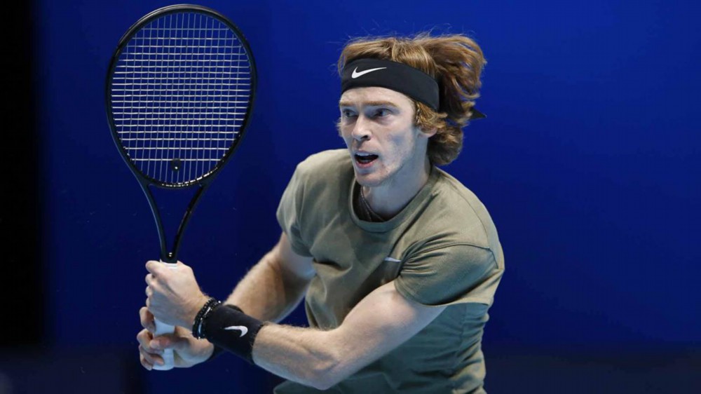 无论是阵容 无论是阵容